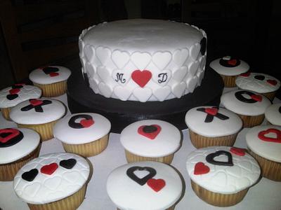 Engagement cake and cupcakes - Cake by Adriana Vigas