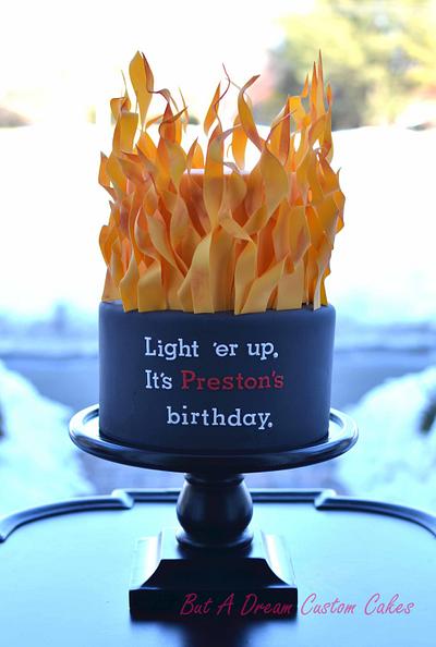Now that's a fire! - Cake by Elisabeth Palatiello