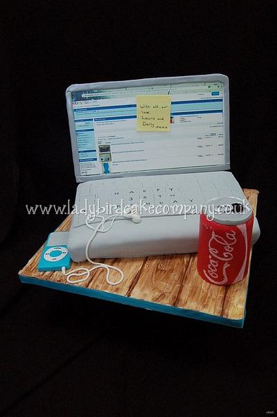 Laptop cake - Cake by ladybirdcakecompany
