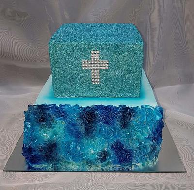 Blue ruffles christening cake - Cake by Tirki