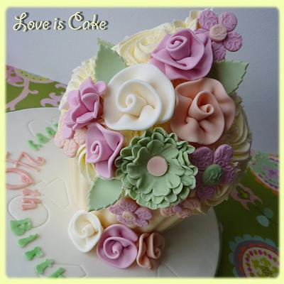 Floral 40th Giant Cupcake - Cake by Helen Geraghty