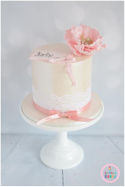 Pretty Feminine  - Cake by Dollybird Bakes