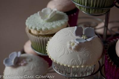Elegant domed cupcakes - Cake by Frangipani Cake Company