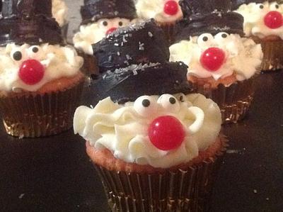 Snowman Cupcakes - Cake by Concierge Confections By Selene