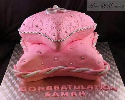 pillow cake - Cake by Ghada