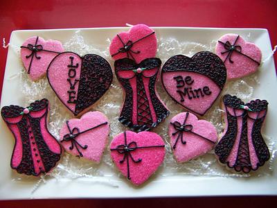 Hot Pink Valentines - Cake by Kathy Kmonk