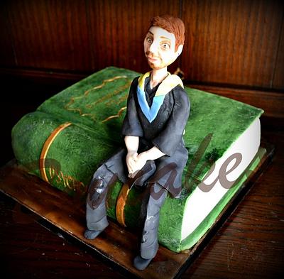 Graduation cake - Cake by YvonneD