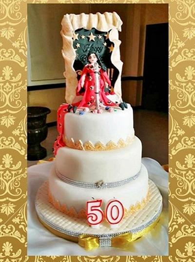 Golden Diva Cake - Cake by RC cakes by Maria Rota Cullano