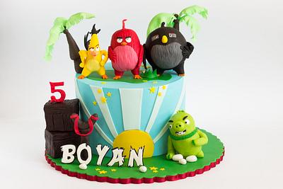 Angry birds - Cake by Dorsita