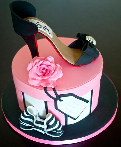 I love heels - Cake by Partymatecakes 