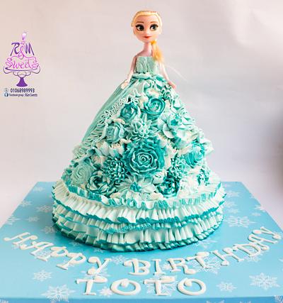 Elsa cake  - Cake by Emy Lotfy 
