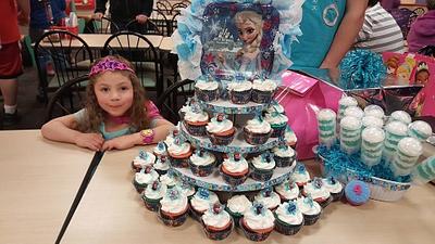 Frozen Cupcakes - Cake by Jacevedo
