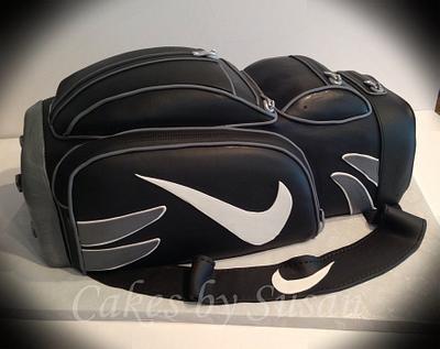 Nike golf bag  - Cake by Skmaestas