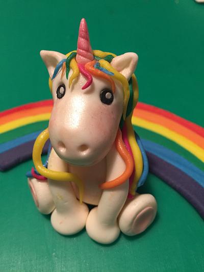 Unicorn & rainbow 🌈  - Cake by Nonahomemadecakes