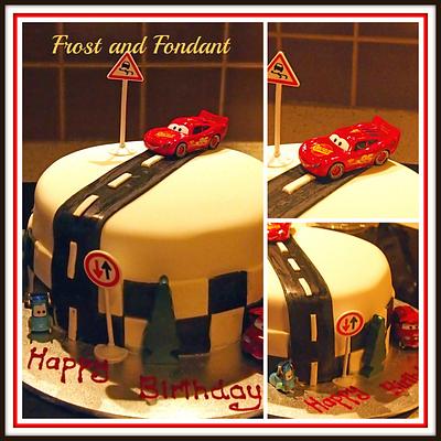 Lightening McQueen birthday cake - Cake by Sharon Frost 