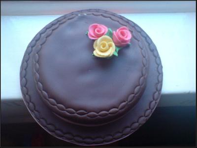 Simple & Elegant - Cake by fiestykax