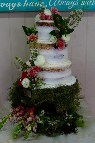Hardly Naked Wedding Cake - Cake by QuilliansGrill
