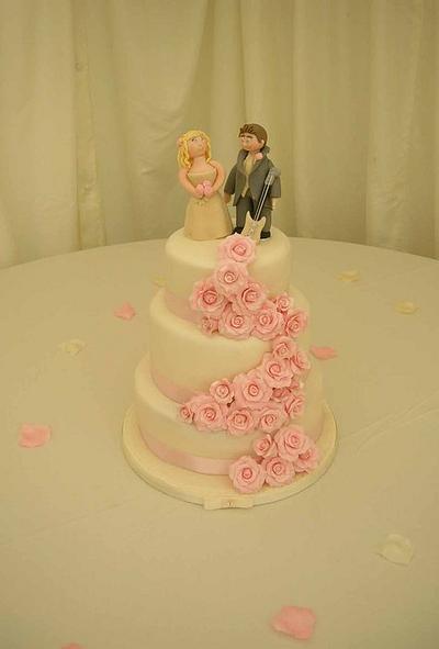 Amelia Rose Wedding Cake - Cake by Helly