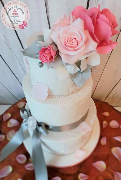 pure elegance - Cake by Maria *cakes made with passion*