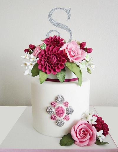 flower cake - Cake by elgi