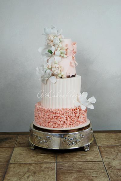 Ruffle wedding cake - Cake by Art Cakes Prague