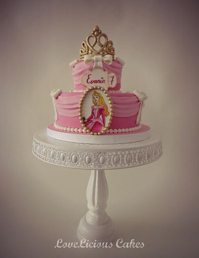 Sleeping Beauty - Cake by loveliciouscakes