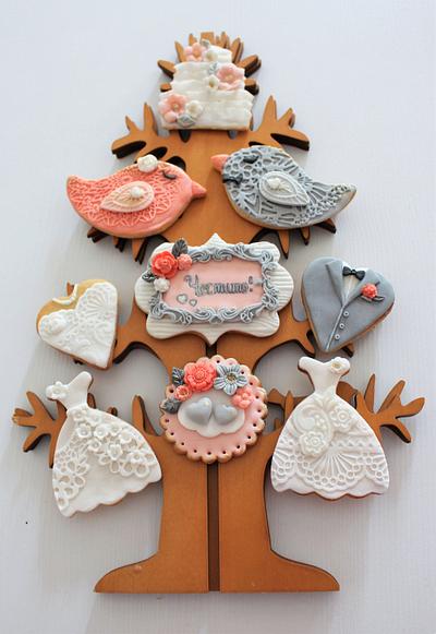 Wedding cookies in coral and grey - Cake by Eleonora Nestorova