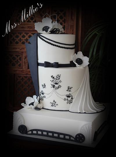 Hollywood Themed 40th Birthday Cake - Decorated Cake by - CakesDecor