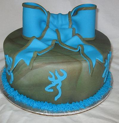 Camo & Turquoise & Bow - Cake by DoobieAlexander