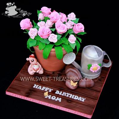 Flower pot of Roses - Cake by Sweet Treasures (Ann)