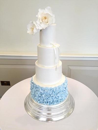 Elegant Wedding Cake - Cake by Claire Lawrence