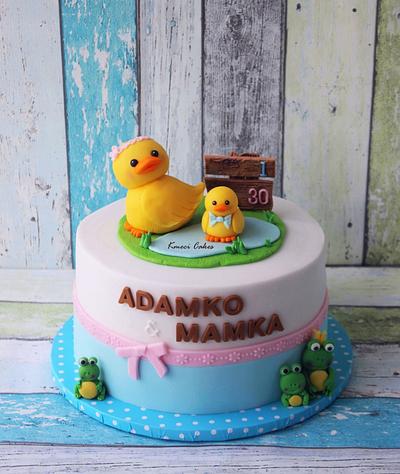 Ducks  - Cake by Kmeci Cakes 