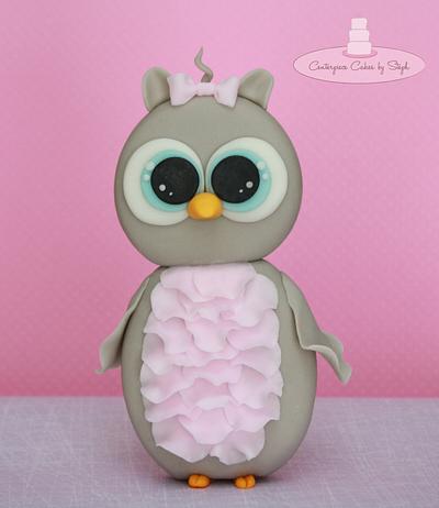 Girly Grey Owl  - Cake by Centerpiece Cakes By Steph