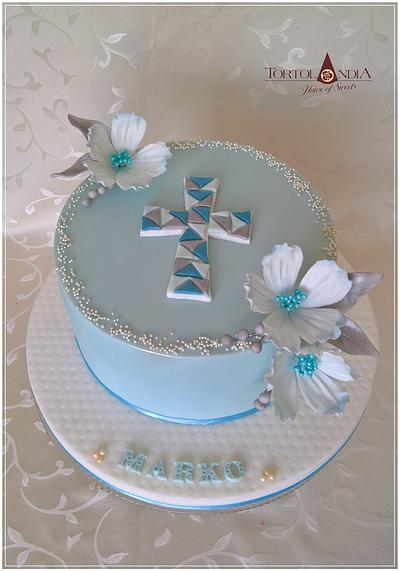 White & blue holly communion - Cake by Tortolandia