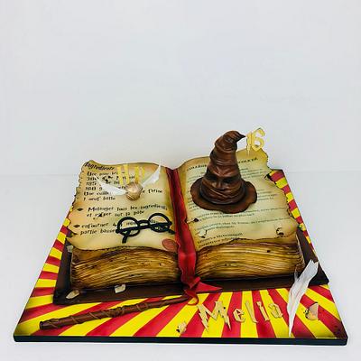 Harry Potter book cake - Cake by Cindy Sauvage 