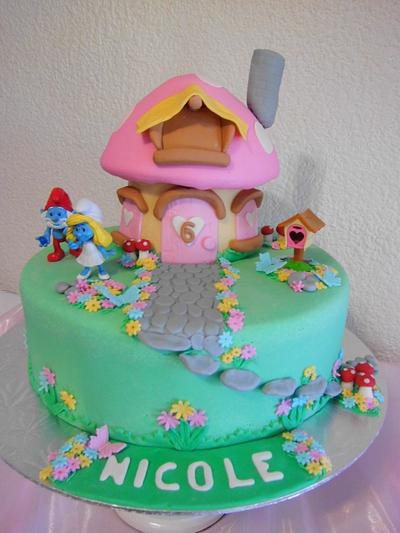 Smurfette's House - Cake by Michelle