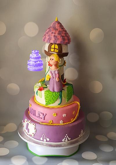Rapunzel - Cake by Pluympjescake