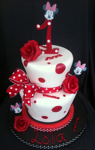 Minnie Mouse Cake  - Cake by Chocomoo