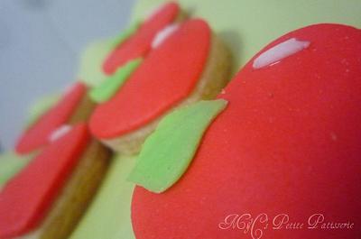 Apple cookies  - Cake by M&C's Petite Pâtisserie