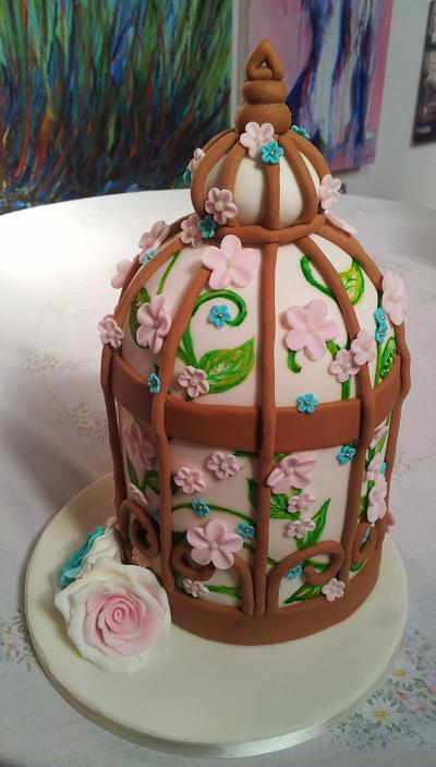Hand painted birdcage  - Cake by Sarah Poole