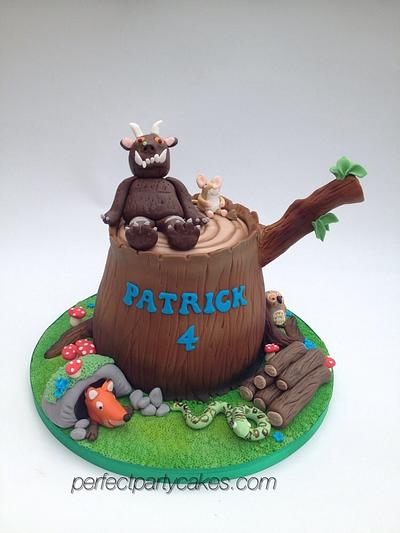 Gruffalo on a Tree Stump - Cake by Perfect Party Cakes (Sharon Ward)