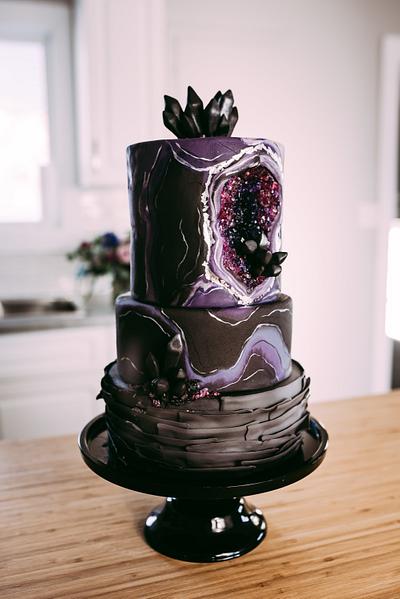 Geode Cake - Cake by Sugar by Tracy