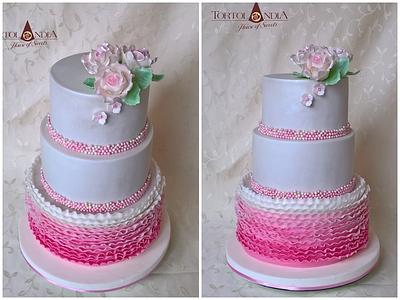 Wedding cake in pink - Cake by Tortolandia