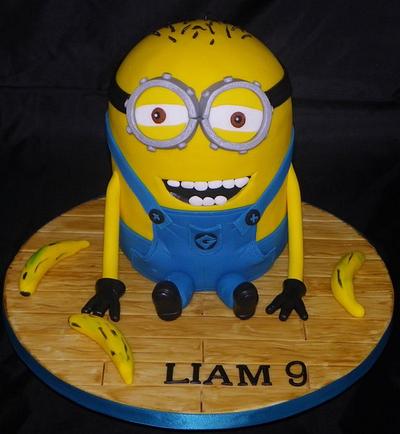 One in a minion!! - Cake by Kazmick