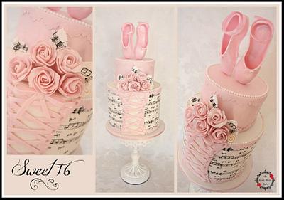 Sweet 16 - Cake by My Sweet Dream Cakes