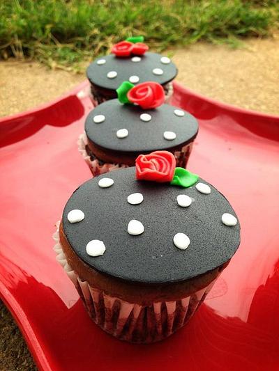 Triple Choco Surprise Cupcakes  - Cake by Shey Jimenez
