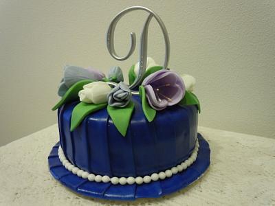 Royal blue and tulips - Cake by Karen Seeley