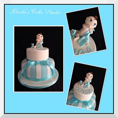 Blue for a boy  - Cake by Linda's cake studio