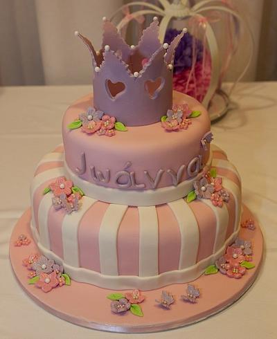 Princess crown theme cake - Cake by Marina Costa