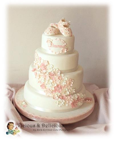 Delicate little steps christening cake - Cake by Sara Solimes Party solutions